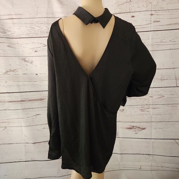 Trouve Open Back Long Sleeve Black Blouse Size XXL NWT - Picture 3 of 6